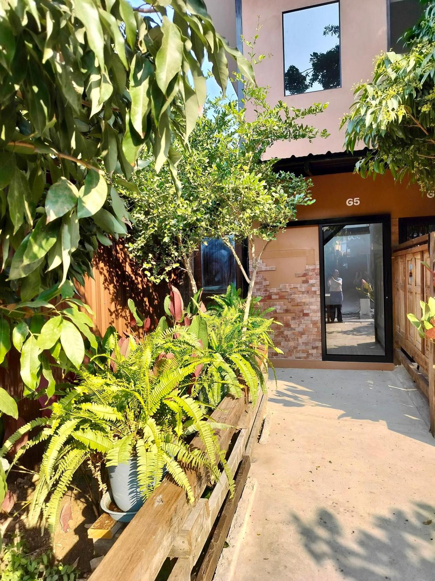 Oldy De Garden Aparthotel Chiang Mai Exterior foto